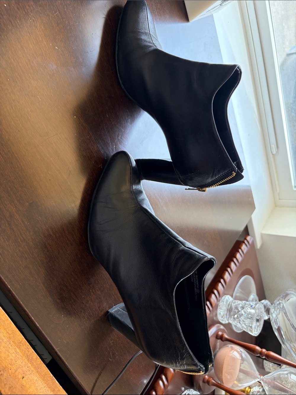 Aerosols Classic Black Leather Ankle Booties with Side Zip